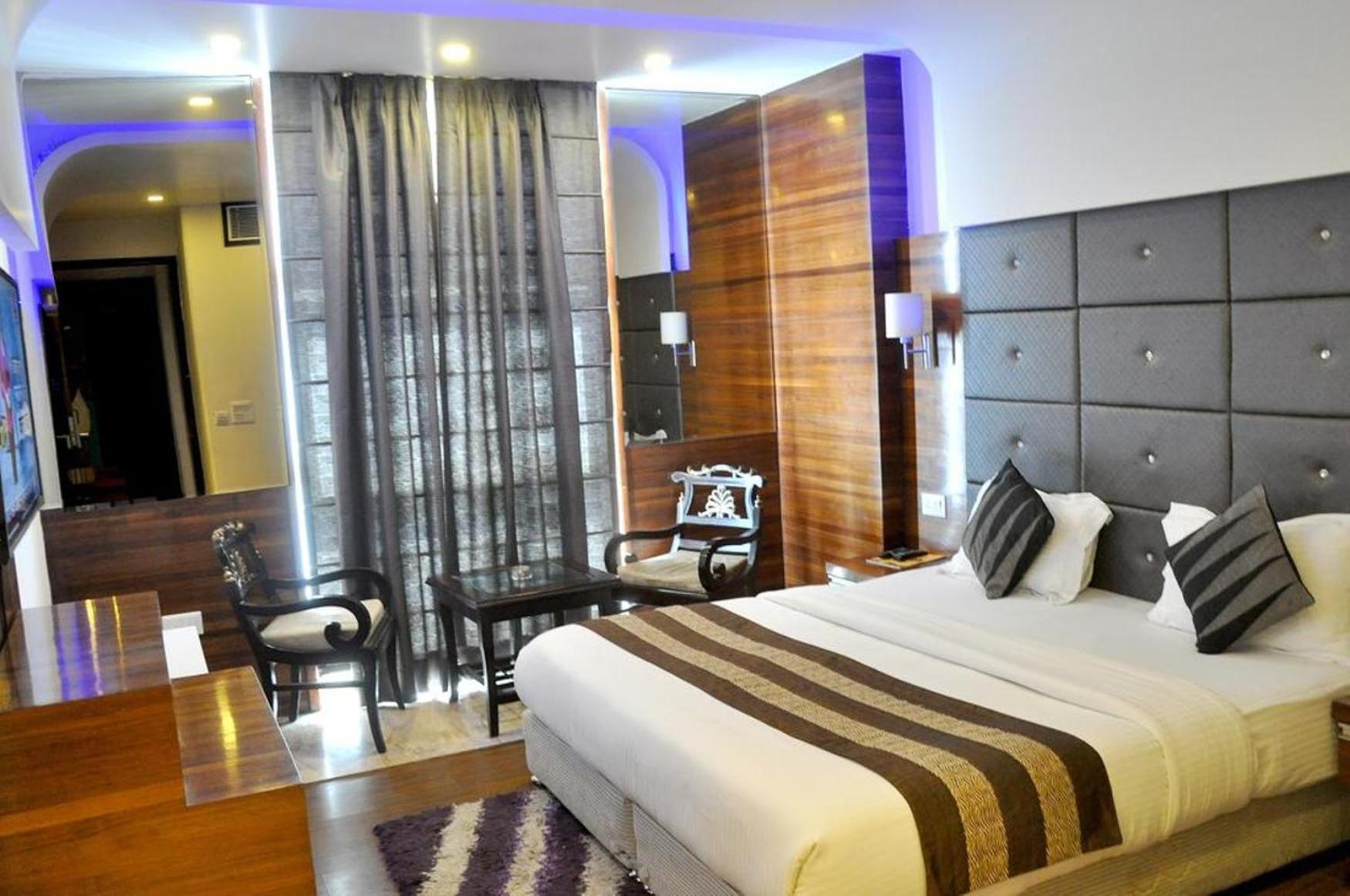 Hotel Ambe Inn By Ambience Delhi Igi Airport Nueva Delhi Exterior foto